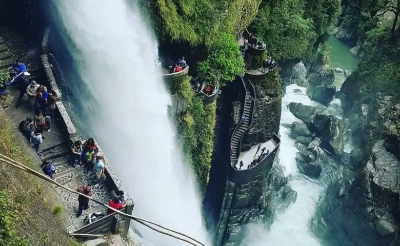 Экскурсия по водопадам Баньос